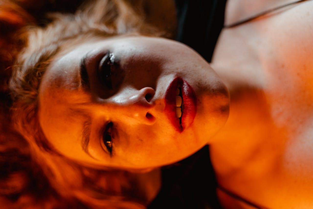 Immagine di copertina per «Mia moglie»: 32mila foto rubate nel più grande gruppo di revenge porn d'Italia