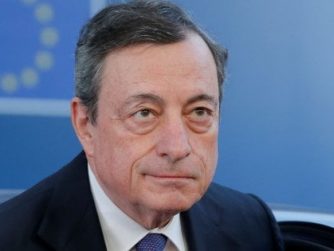 Draghi, fiducia al Senato: 262 a favore, due astenuti e 40 contrari