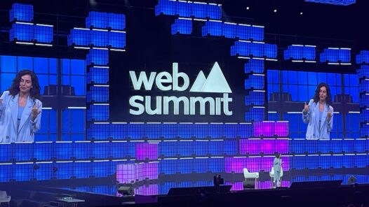 Le donne e le AI avanzano al Web Summit 2024 #day1