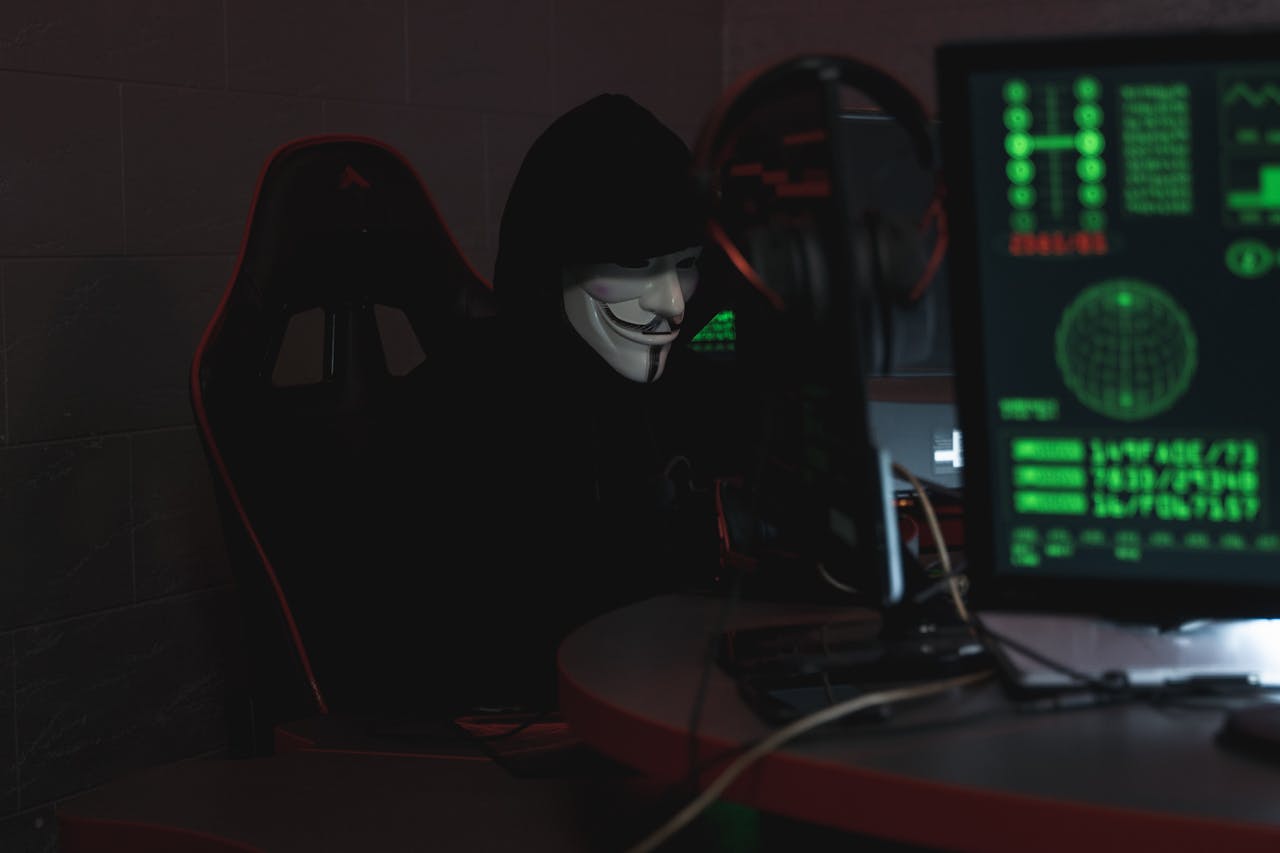 Truffa alle piattaforme di streaming, ascolti e fan erano fake. I 10 milioni di dollari, veri / Caso Smith